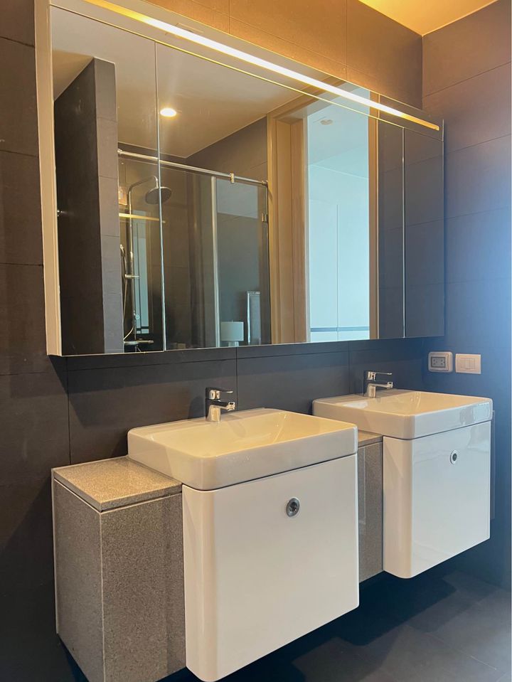 Noble Ploenchit - Image 8