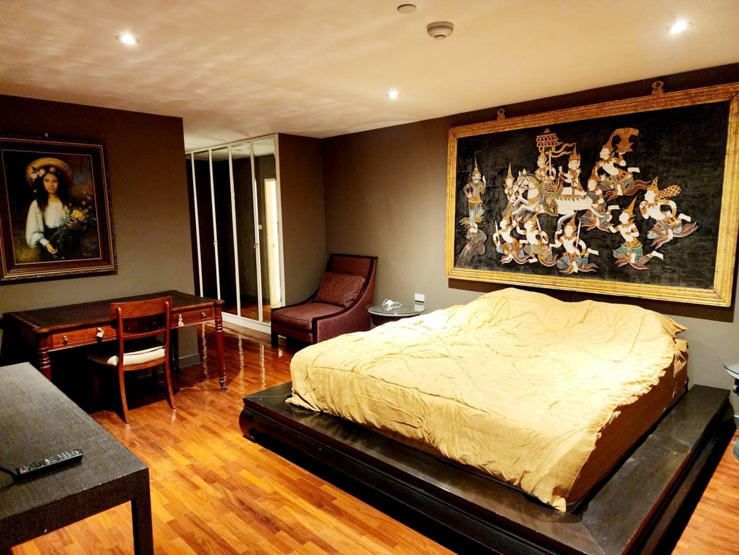 เลอบัว แอท สเตททาวเวอร์ - Image 4