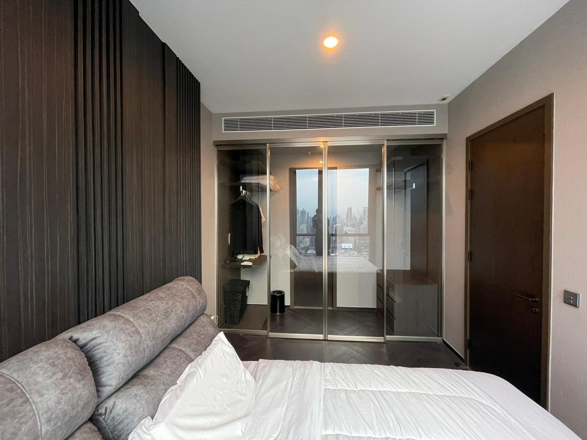 The ESSE Sukhumvit 36 - Image 8