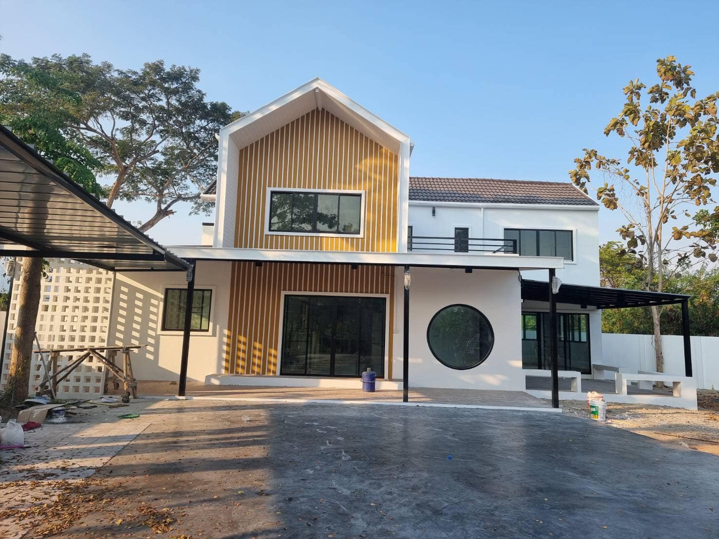 4 Bedroom House For Sale in Don Kaeo, Saraphi, Chiang Mai - Image 1