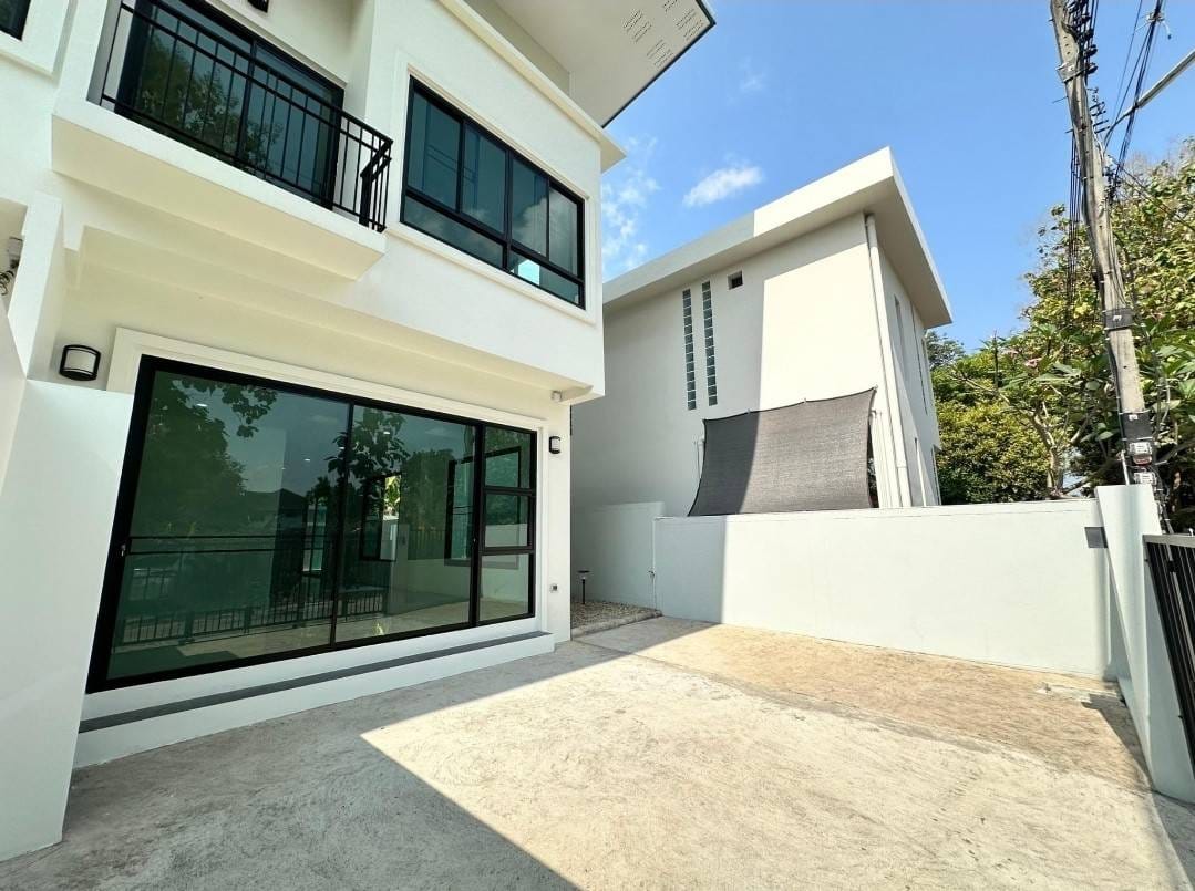 3 Bedroom Townhouse  in Suthep, Mueang Chiang Mai, Chiang Mai - Image 14