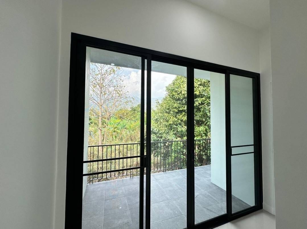 3 Bedroom Townhouse  in Suthep, Mueang Chiang Mai, Chiang Mai - Image 11