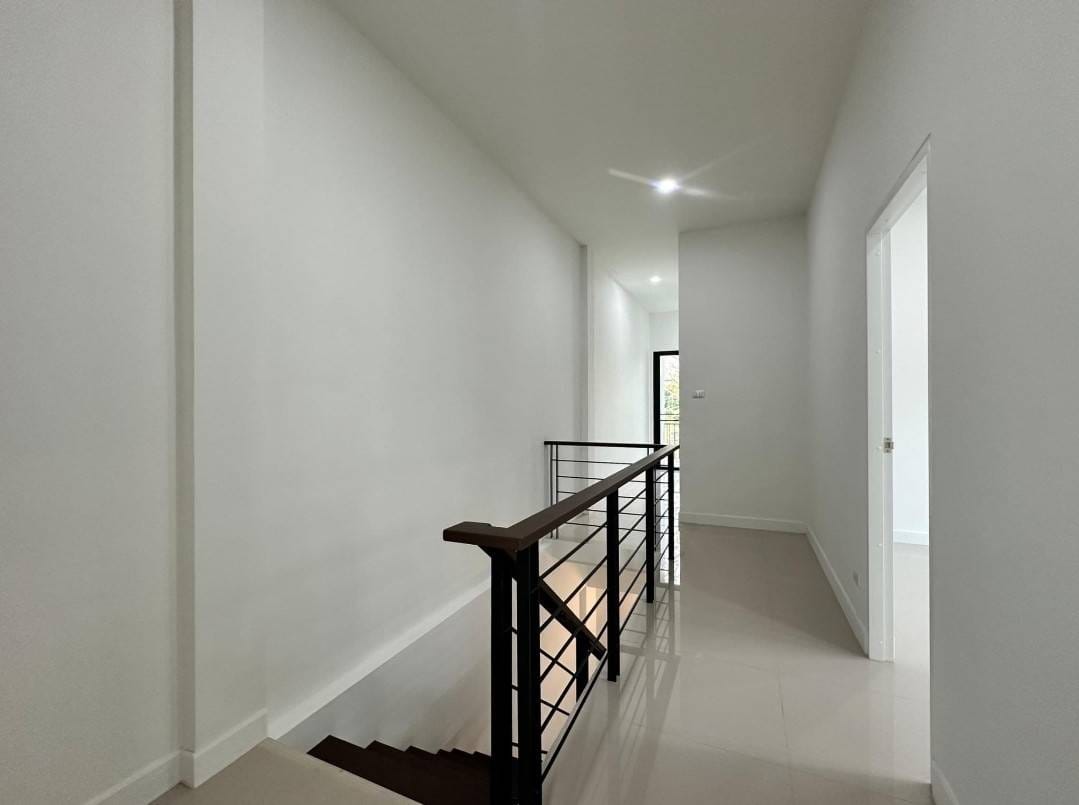 3 Bedroom Townhouse  in Suthep, Mueang Chiang Mai, Chiang Mai - Image 4