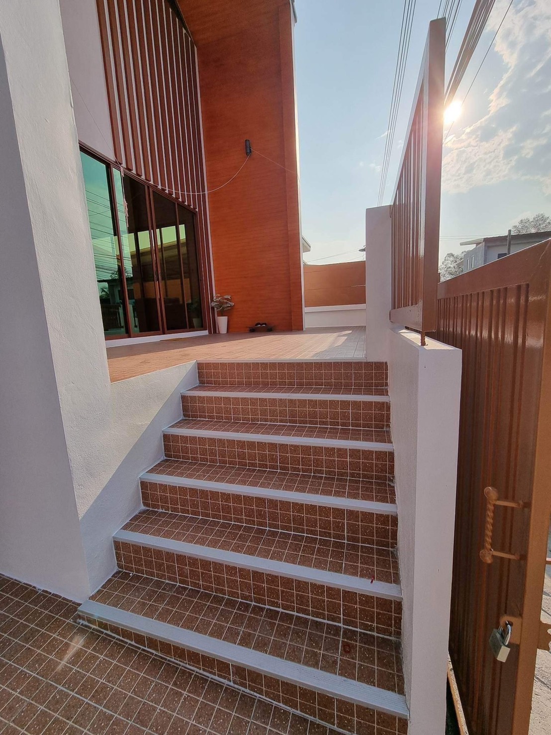 4 卧室 独立房屋  在  - Image 15