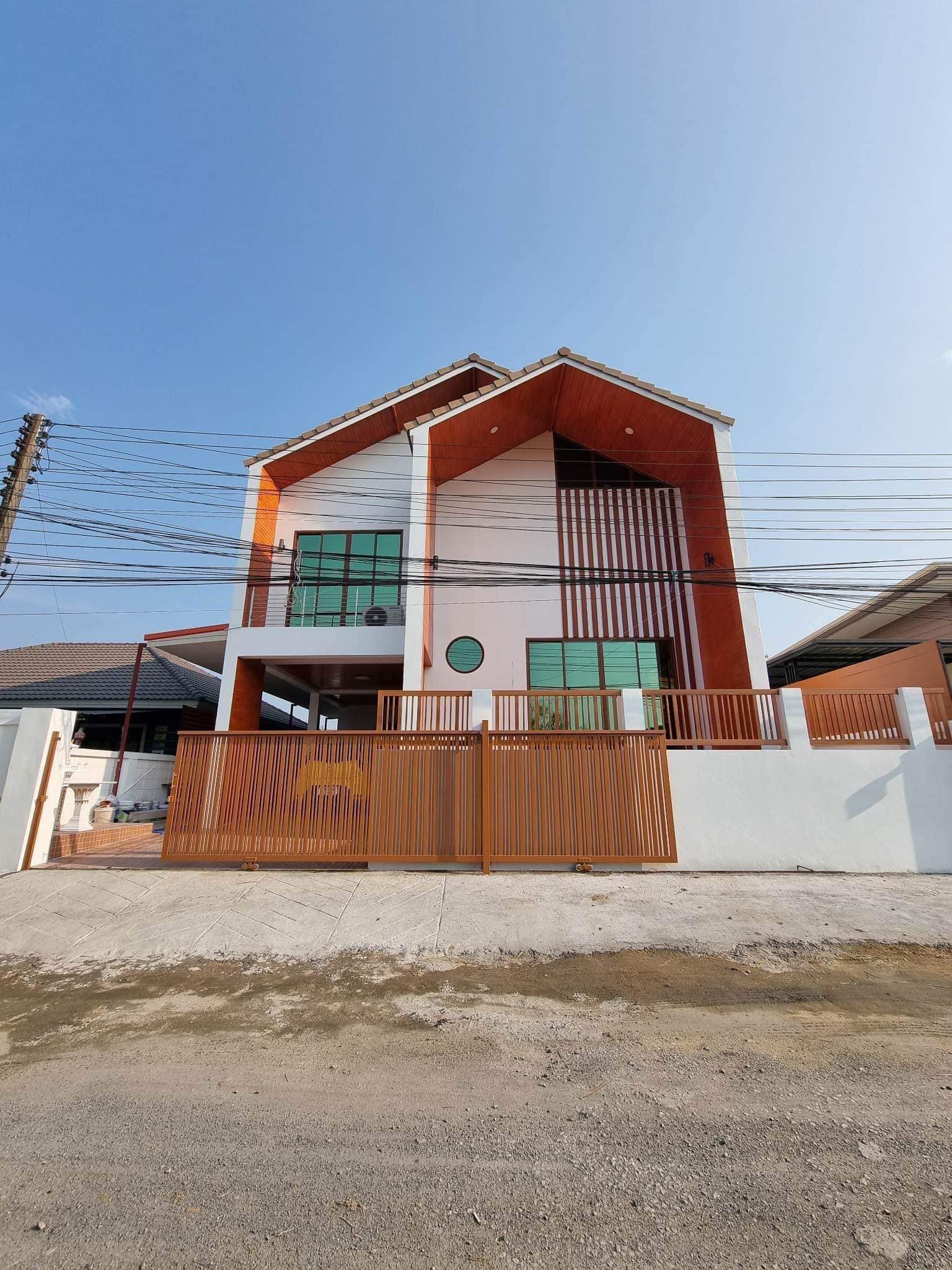 4 卧室 独立房屋  在  - Image 1