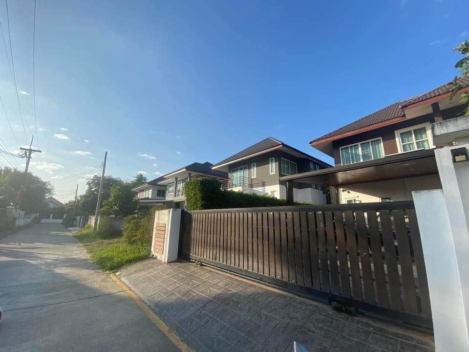 4 Bedroom House For Sale in Nong Chom, San Sai, Chiang Mai - Image 2