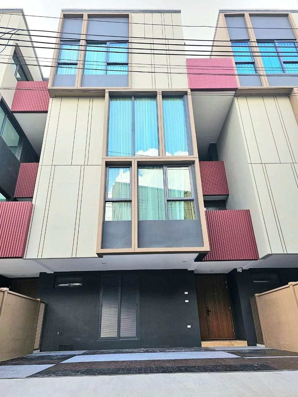 Baan Klang Muang CLASSE Sukhumvit 77 - Image 6