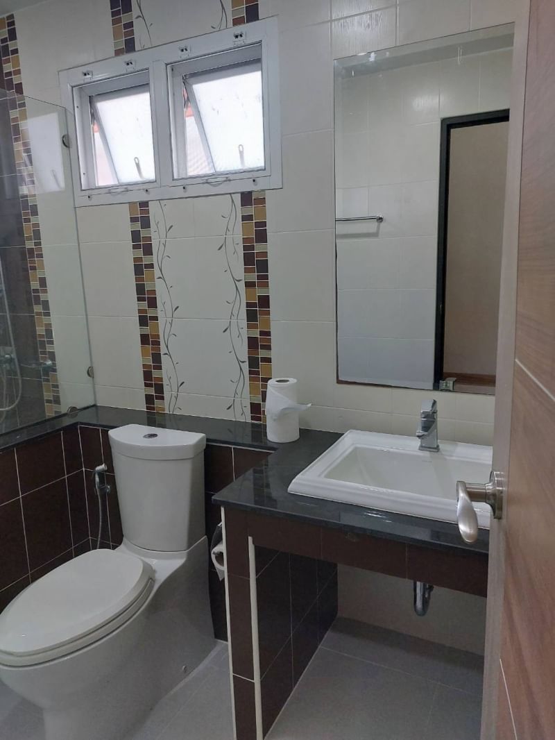 3 卧室 独立房屋  在  - Image 19