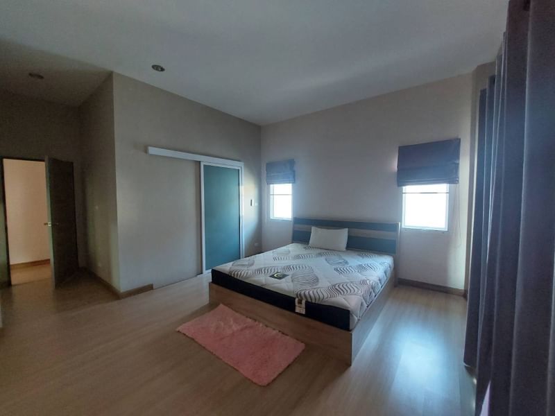 3 卧室 独立房屋  在  - Image 5