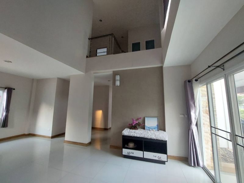 3 卧室 独立房屋  在  - Image 4