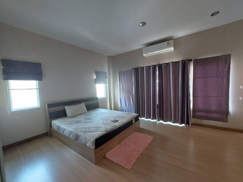 3 卧室 独立房屋  在  - Image 14