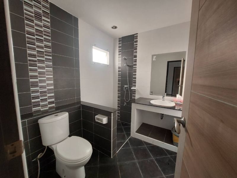 3 卧室 独立房屋  在  - Image 17