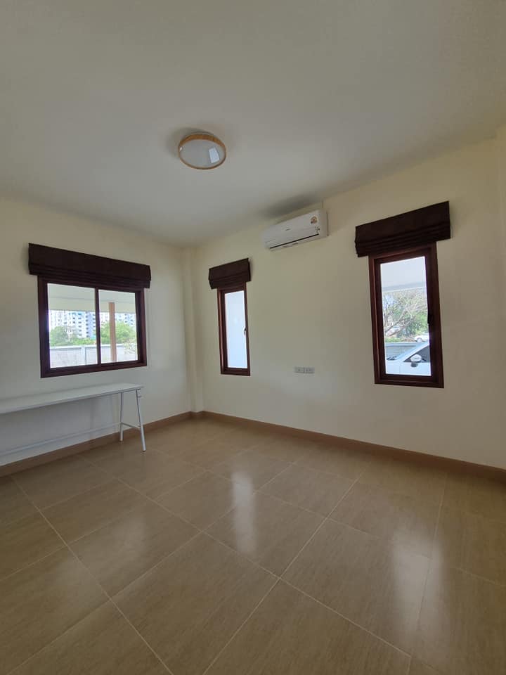 4 Bedroom House For Sale in San Na Meng, San Sai, Chiang Mai - Image 9