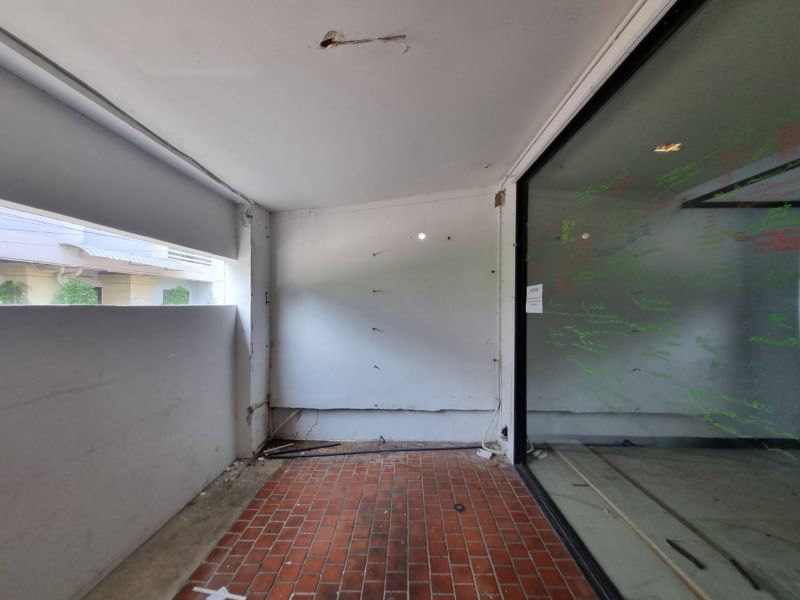  零售空间  在  - Image 12