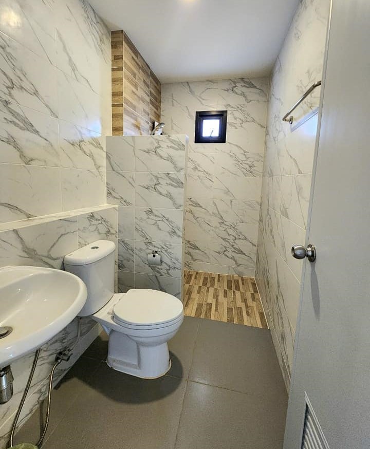 3 Bedroom House For Rent in Tha Wang Tan, Saraphi, Chiang Mai - Image 12