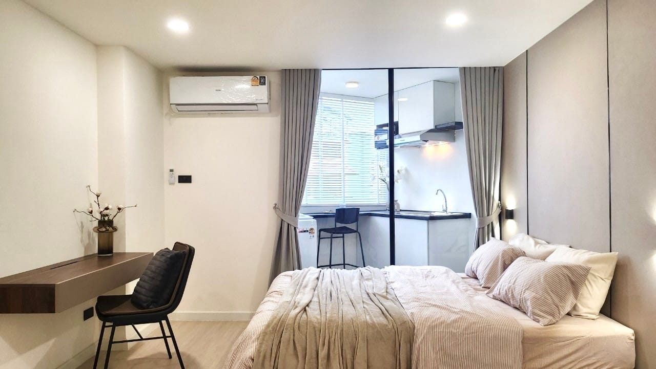 JC Hill Place - Image 3