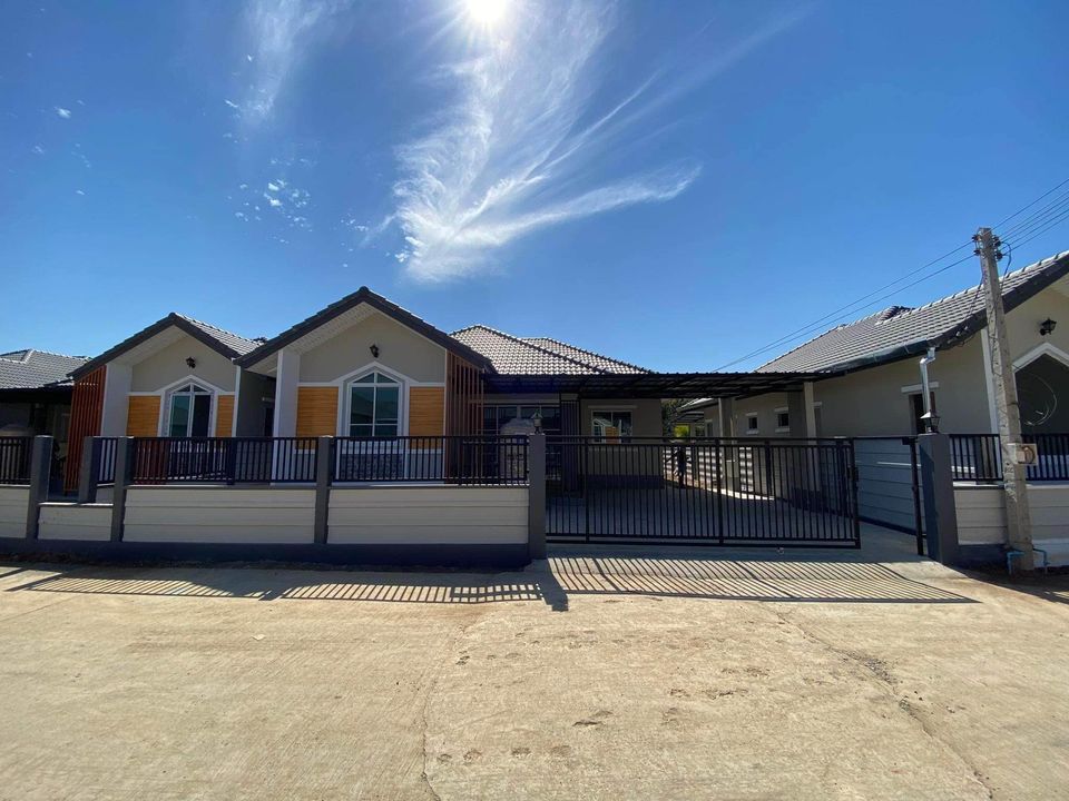 3 Bedroom House For Sale in Pa Phai, San Sai, Chiang Mai - Image 3