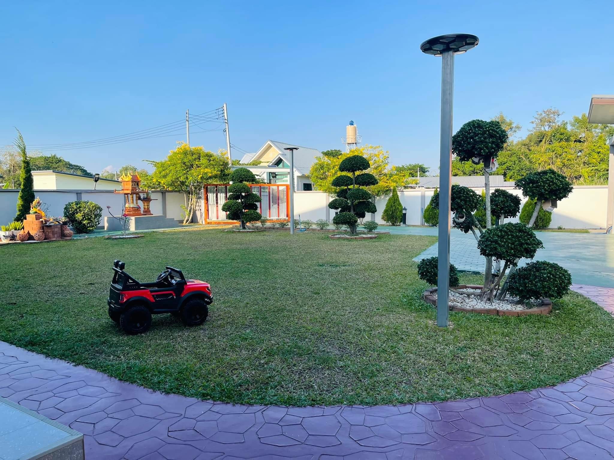 5 Bedroom House For Sale in San Sai Luang, San Sai, Chiang Mai - Image 14