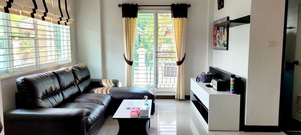properties%2F08hndkbxOns3ZxInIdH4%2Fpics%2FlJU43yA1tm8JGiL08lCN-428696852_10227241074386303_1014435005442483602_n.jpg?alt=media&token=7b696d5b-aca6-4acf-bff7-8f417d8e739c