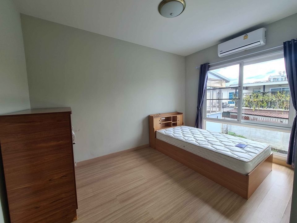 3 Bedroom Townhouse For Sale in Chang Khlan, Mueang Chiang Mai, Chiang Mai - Image 6