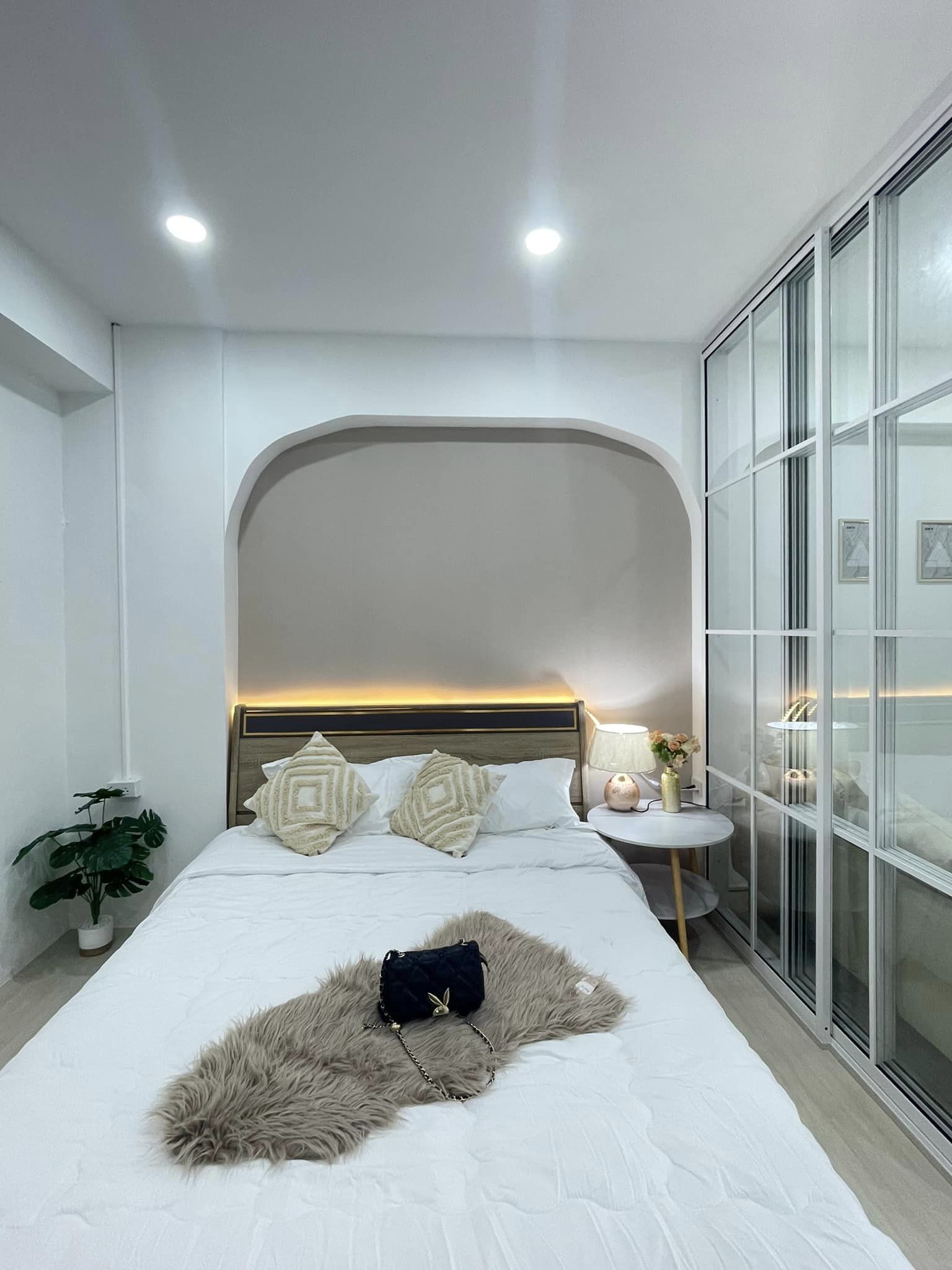 PP Condo - Image 6