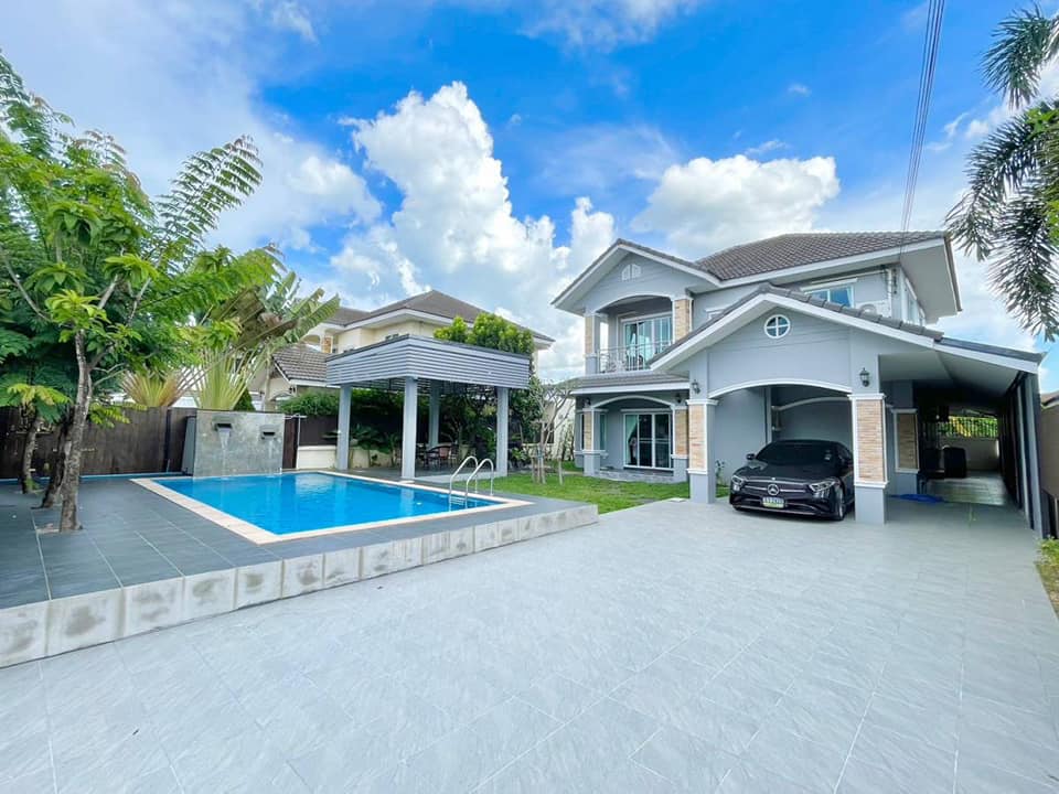 4 Bedroom House For Rent in San Klang, San Kamphaeng, Chiang Mai - Image 1