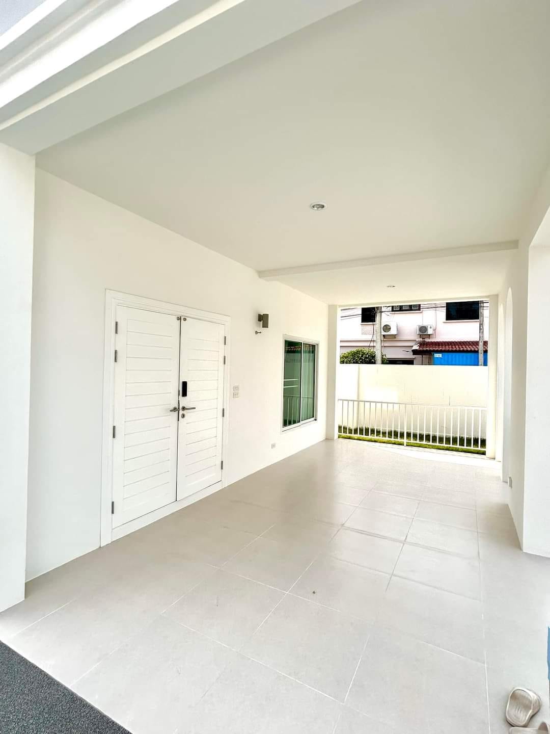 3 Bedroom House  in San Phak Wan, Hang Dong, Chiang Mai - Image 12