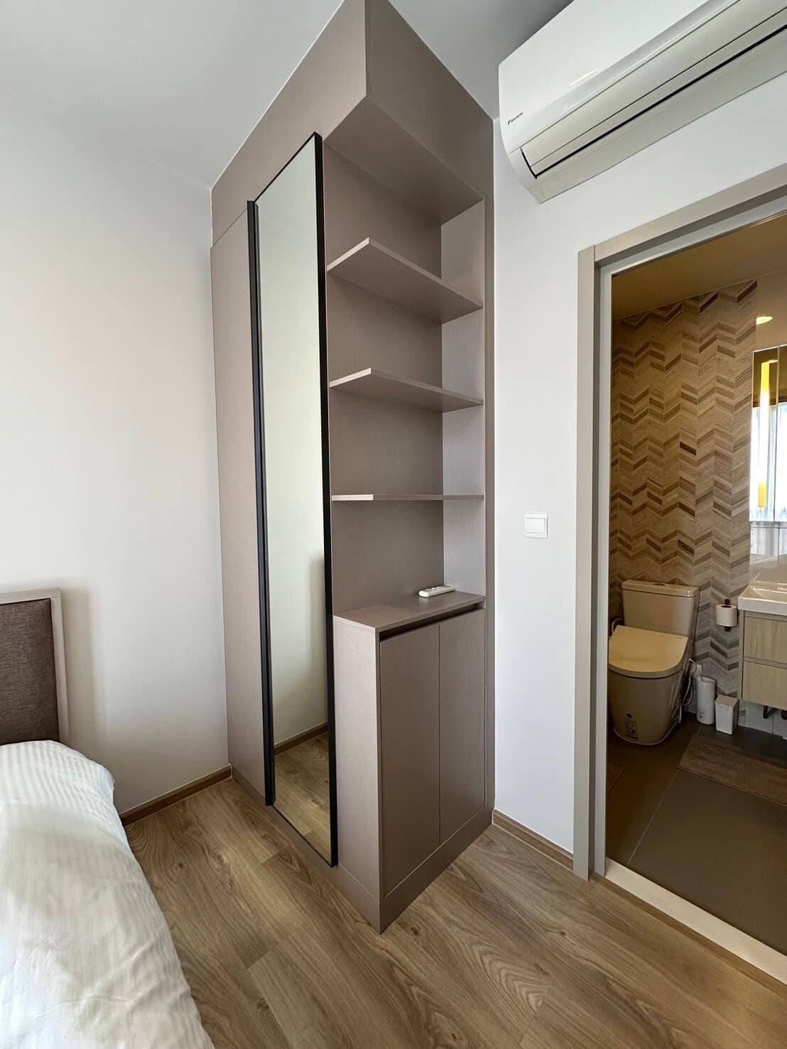 1 Bedroom Condo For Sale in Khlong Tan, Khlong Toei, Bangkok - Image 18