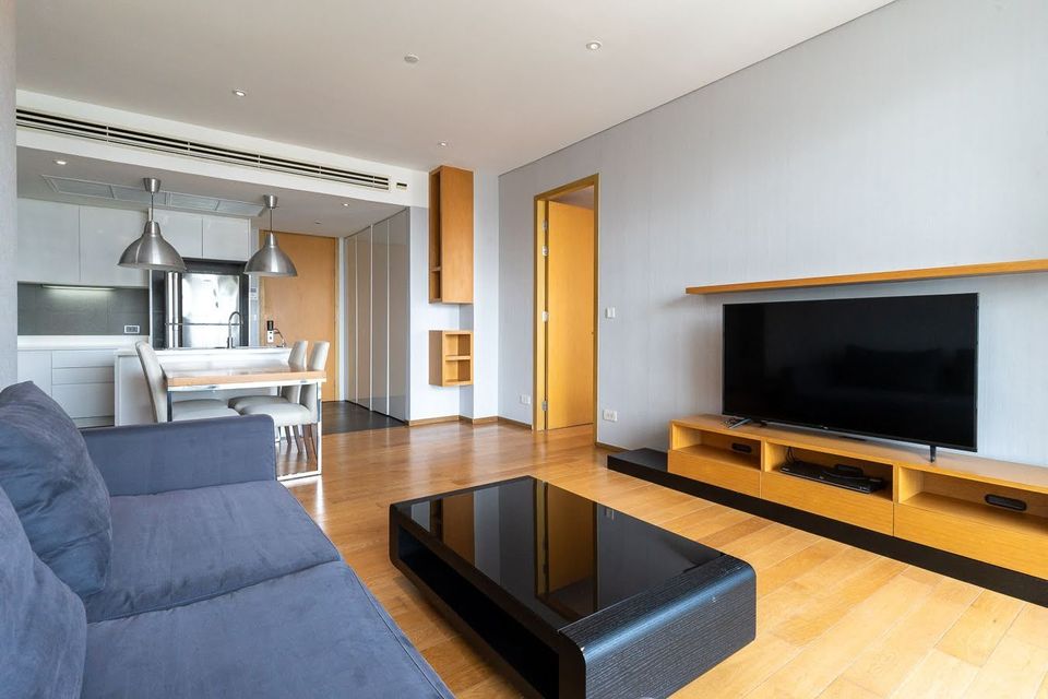 AEQUA Residence Sukhumvit 49 - Image 1