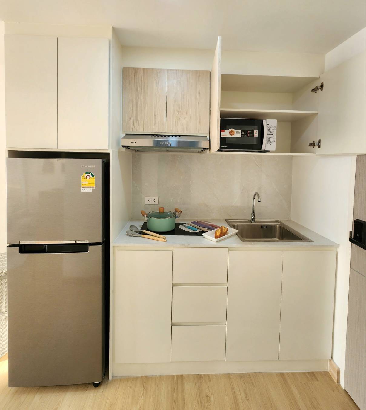 JC Hill Place - Image 4