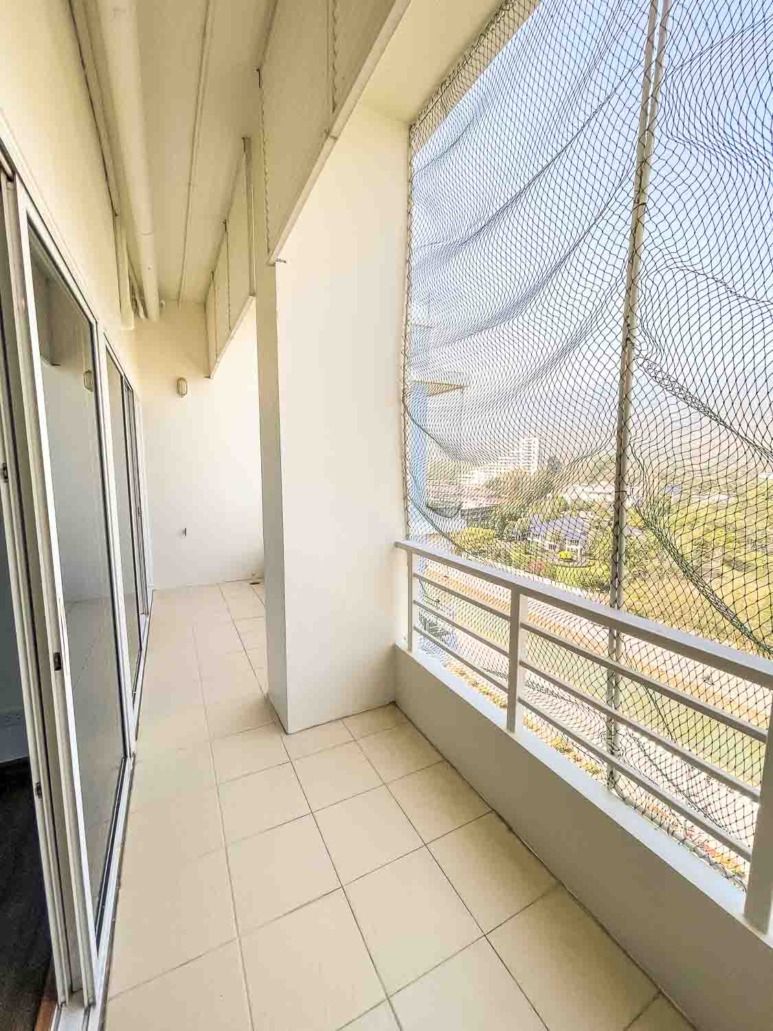 Convention Condo - Image 26