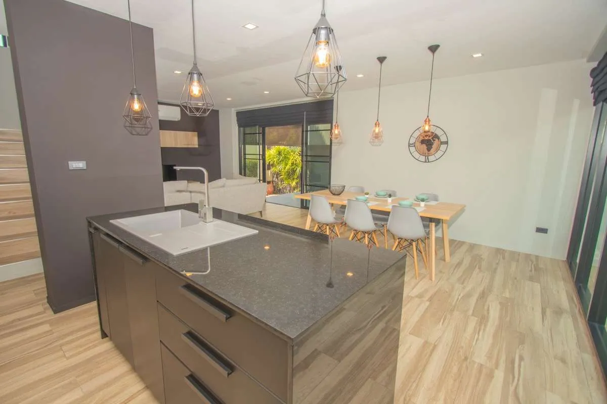 5 Bedroom House For Sale in Ban Waen, Hang Dong, Chiang Mai - Image 15