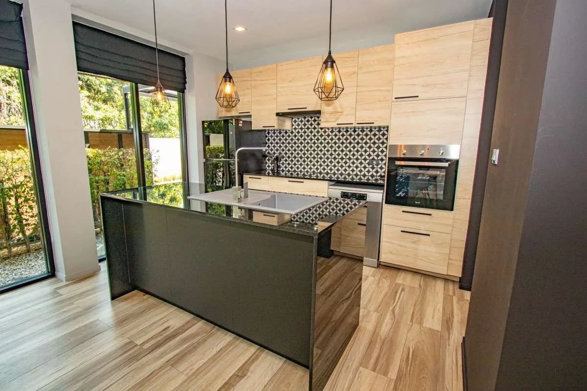 5 Bedroom House For Sale in Ban Waen, Hang Dong, Chiang Mai - Image 21