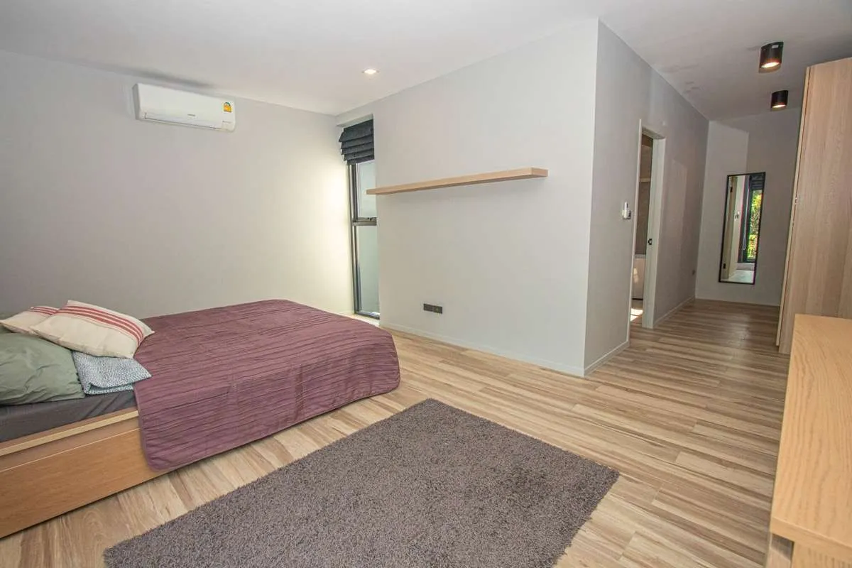 5 Bedroom House For Sale in Ban Waen, Hang Dong, Chiang Mai - Image 11