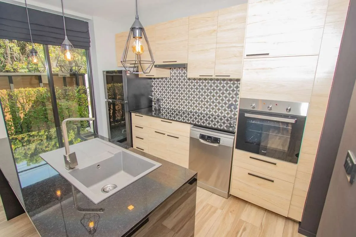 5 Bedroom House For Sale in Ban Waen, Hang Dong, Chiang Mai - Image 25