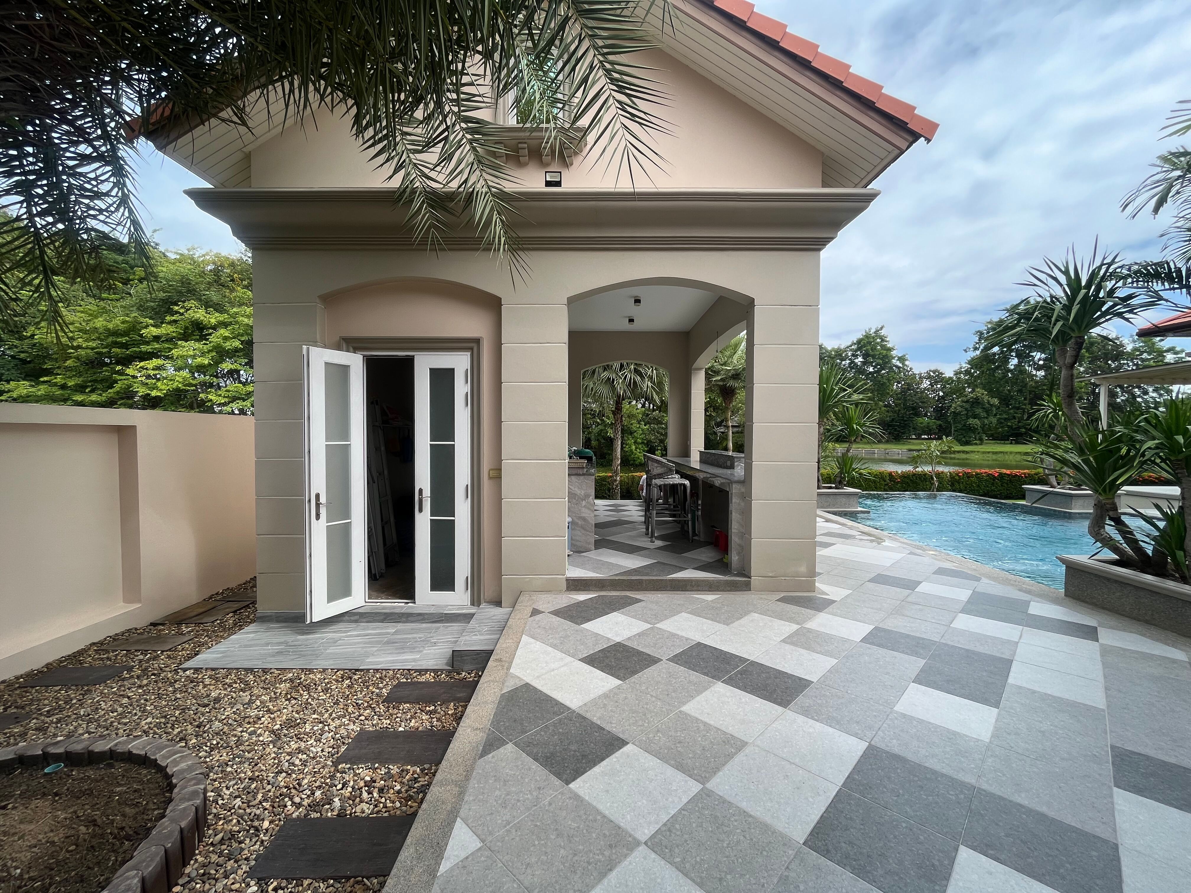 Summit Green Valley - Image 15