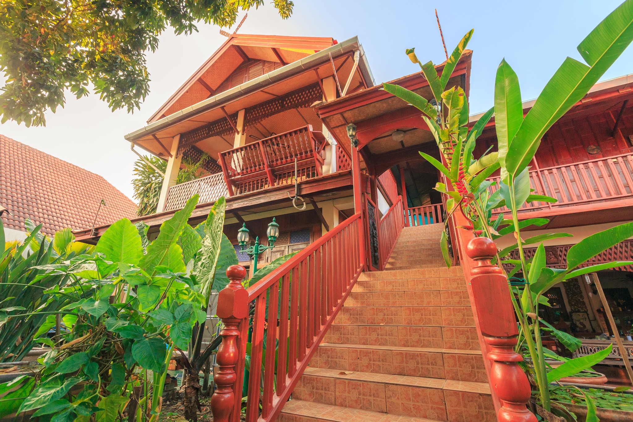 10 Bedroom House For Sale in Tha Wang Tan, Saraphi, Chiang Mai - Image 3