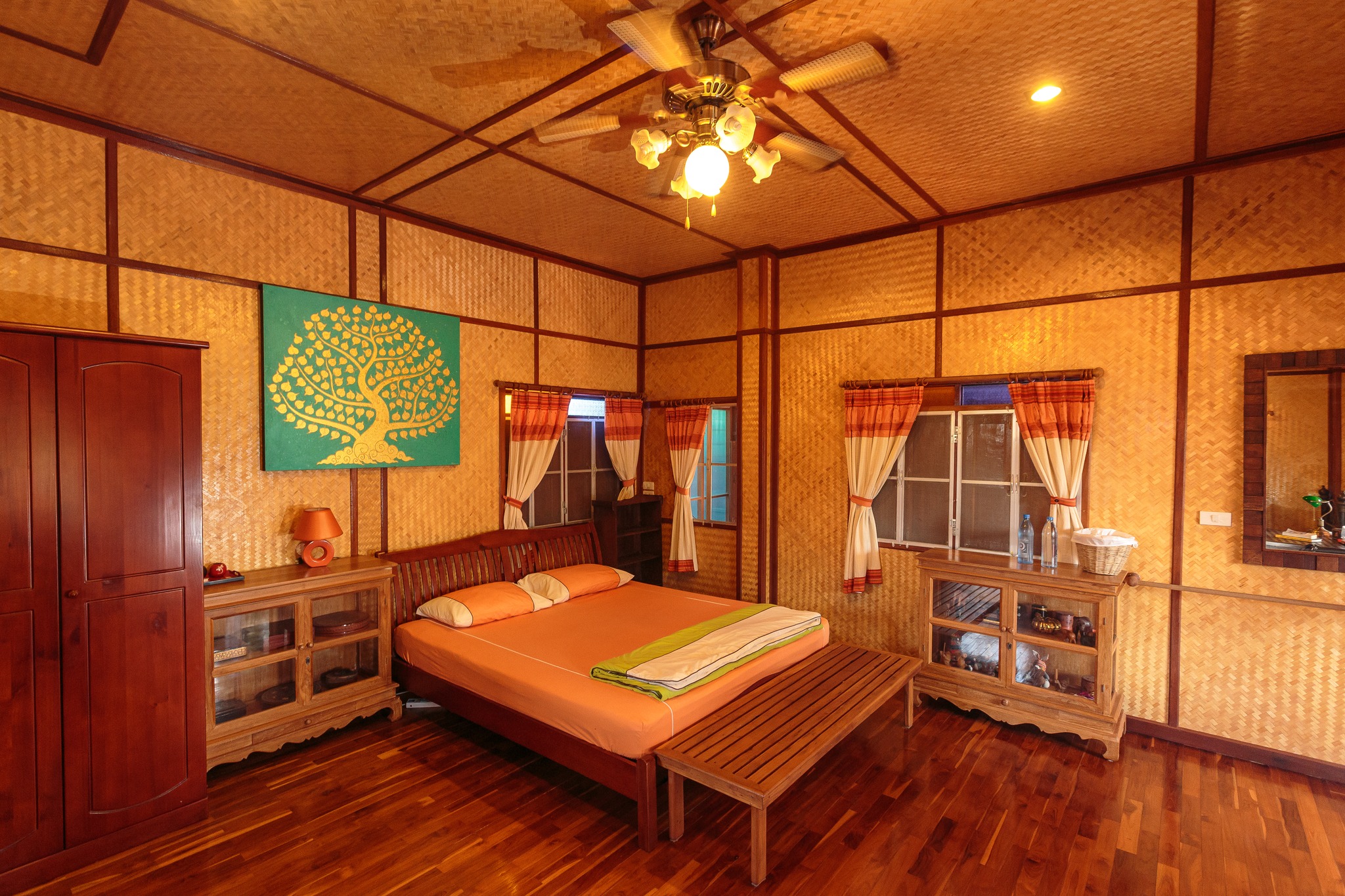 10 Bedroom House For Sale in Tha Wang Tan, Saraphi, Chiang Mai - Image 11