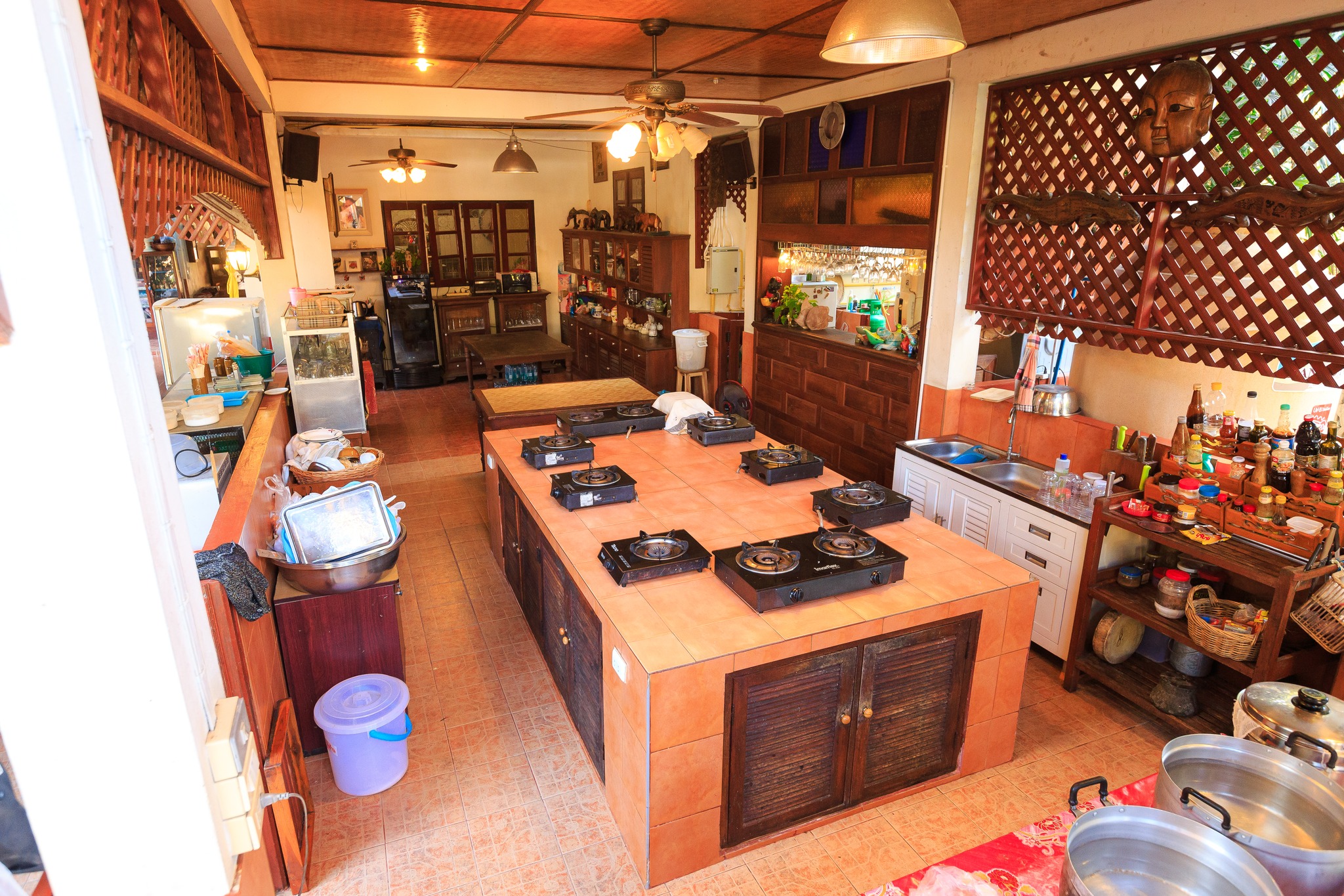 10 Bedroom House For Sale in Tha Wang Tan, Saraphi, Chiang Mai - Image 12