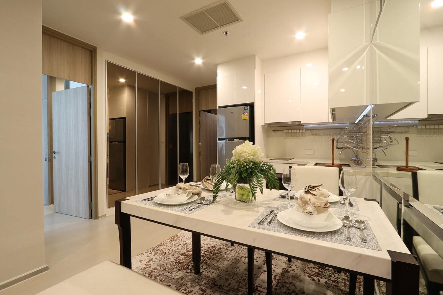 Noble Ploenchit - Image 20