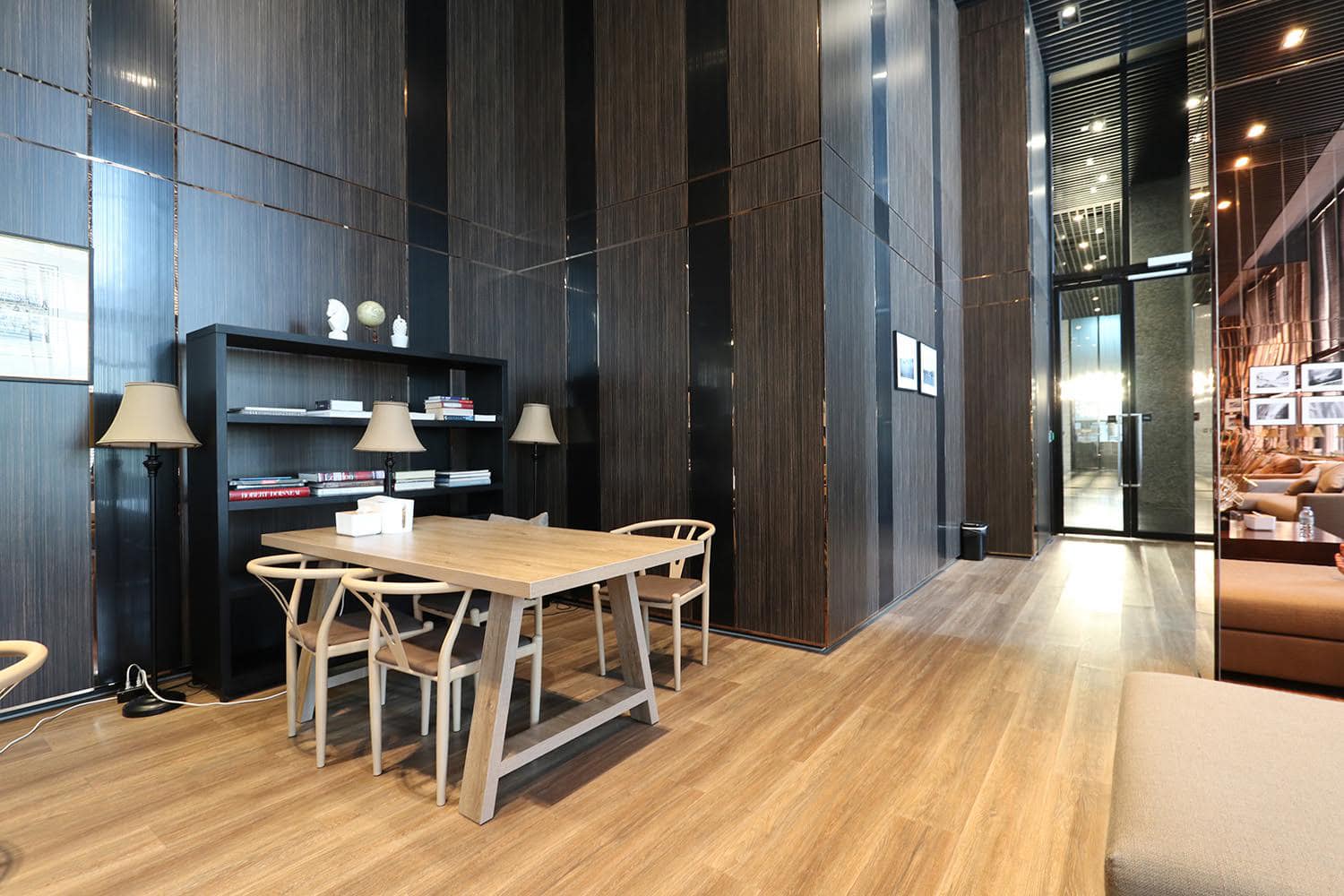 Noble Ploenchit - Image 25