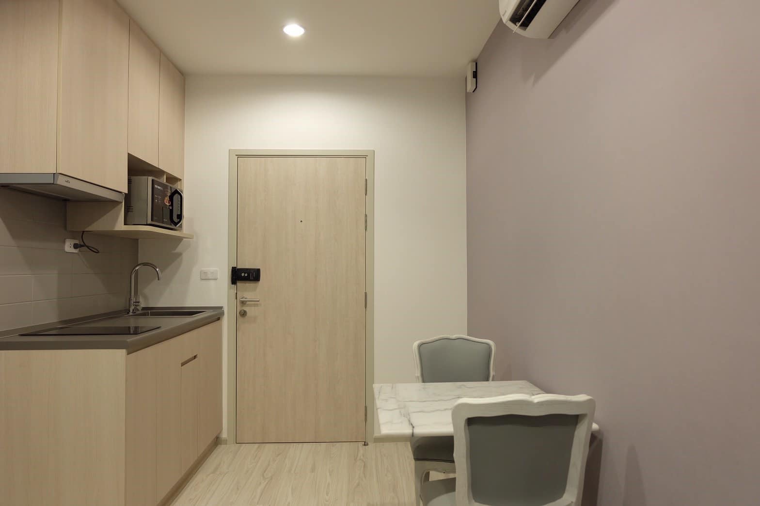 Ideo Mobi Sukhumvit Eastgate - Image 2