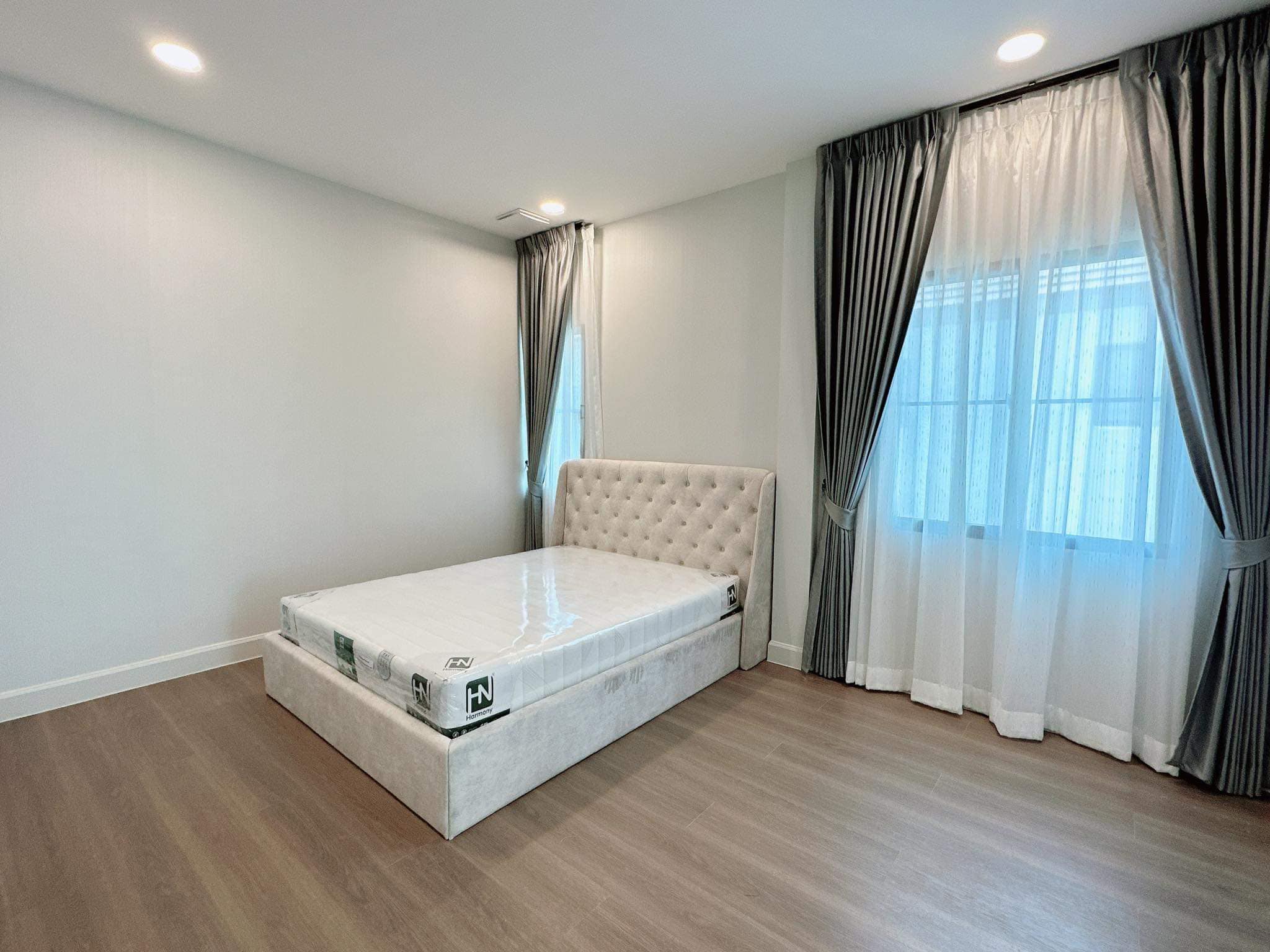 Nantawan Rama 9 - Krungthepkreetha - Image 12