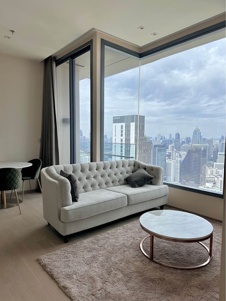 THE ESSE Asoke - Image 1