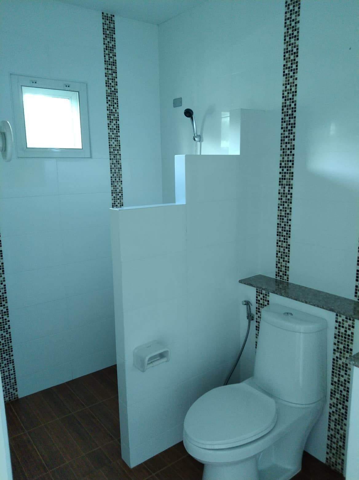 4 Bedroom House For Sale in San Phak Wan, Hang Dong, Chiang Mai - Image 6