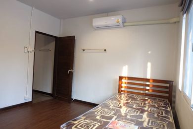 2 Bedroom Townhouse For Sale in Chang Phueak, Mueang Chiang Mai, Chiang Mai - Image 7