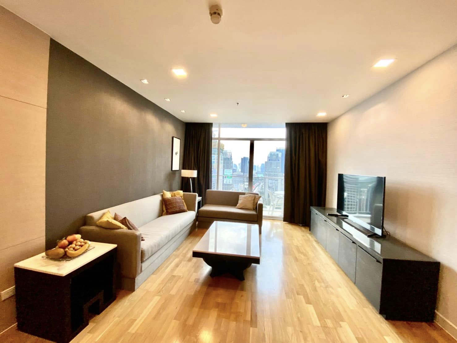 Urbana Sathon - Image 1