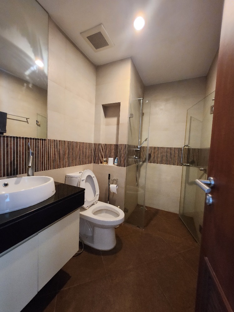 Urbana Sathon - Image 7