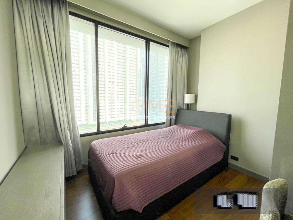 M Silom - Image 9