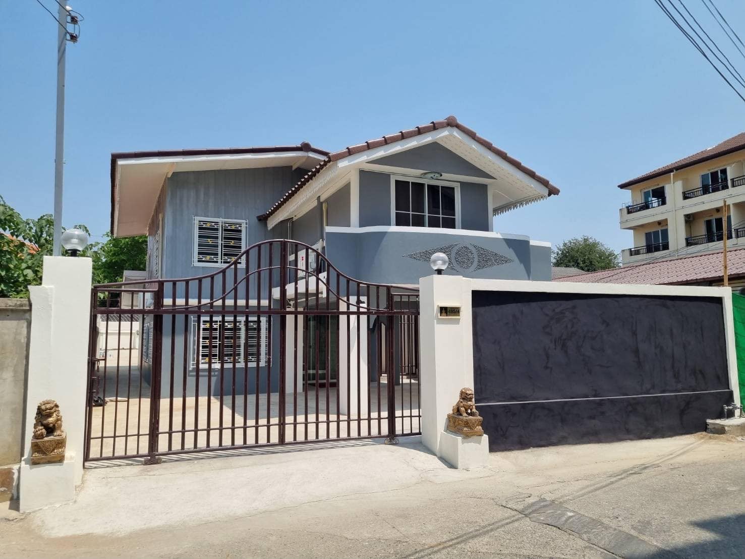 3 Bedroom House For Sale in Wat Ket, Mueang Chiang Mai, Chiang Mai - Image 1